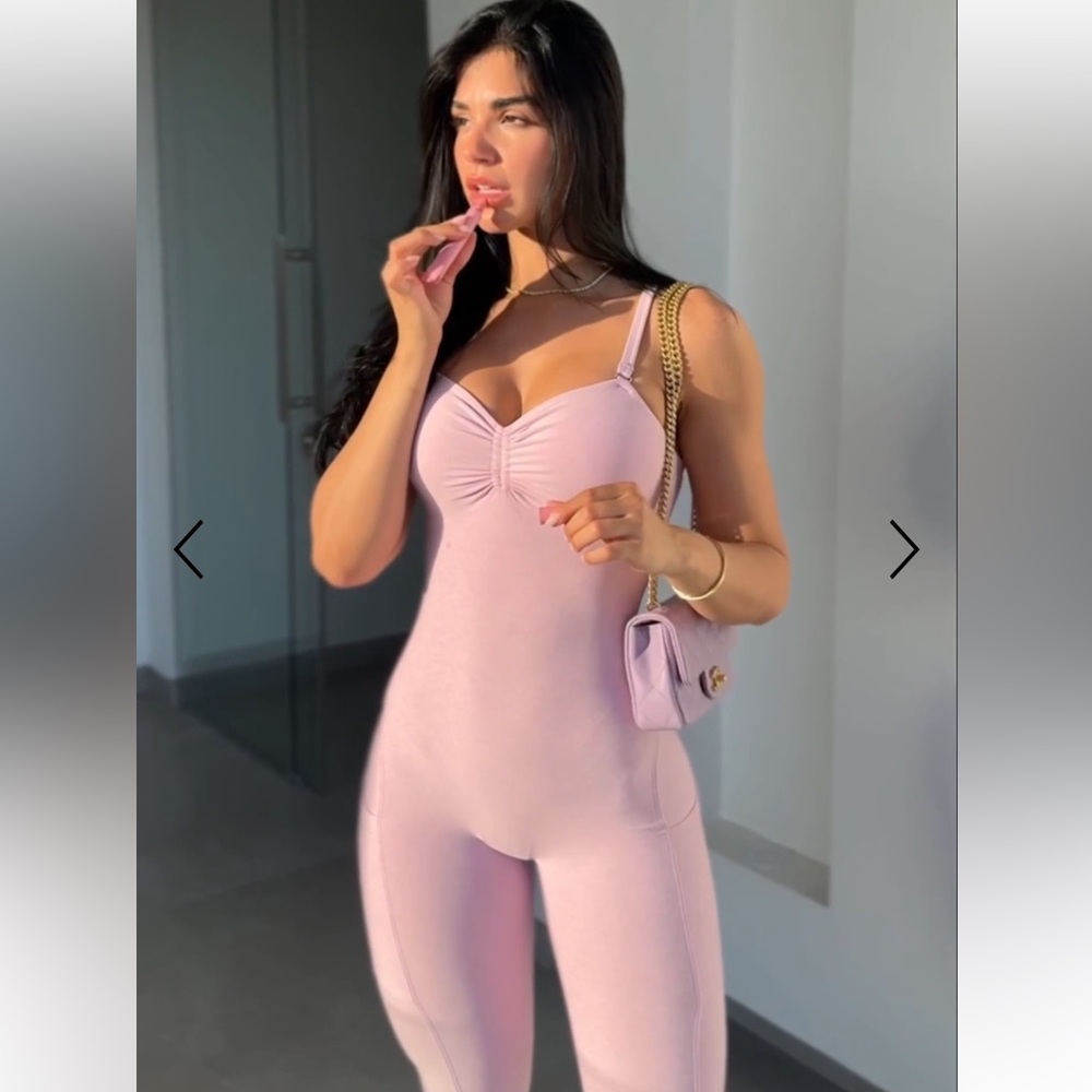 Bombshell Sportswear Flawless FormPink Jumpsuit